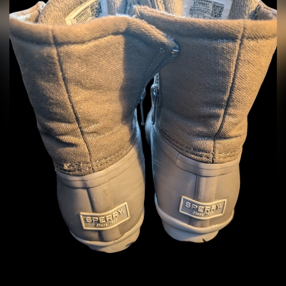 Sperry - Picture 5 of 5